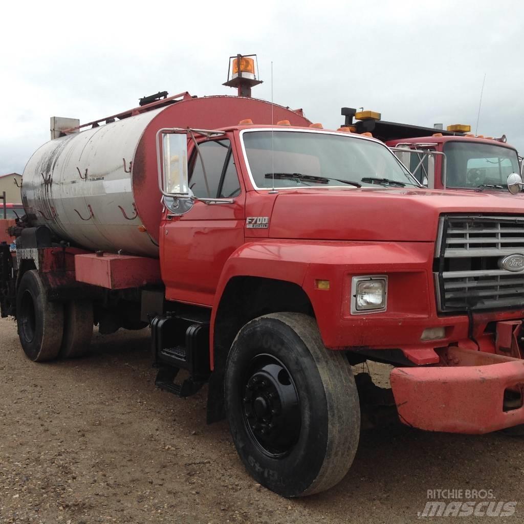 Ford F 700 Beton-Mischfahrzeuge