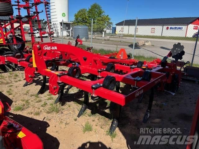 He-Va Triple-Tiller Grubber