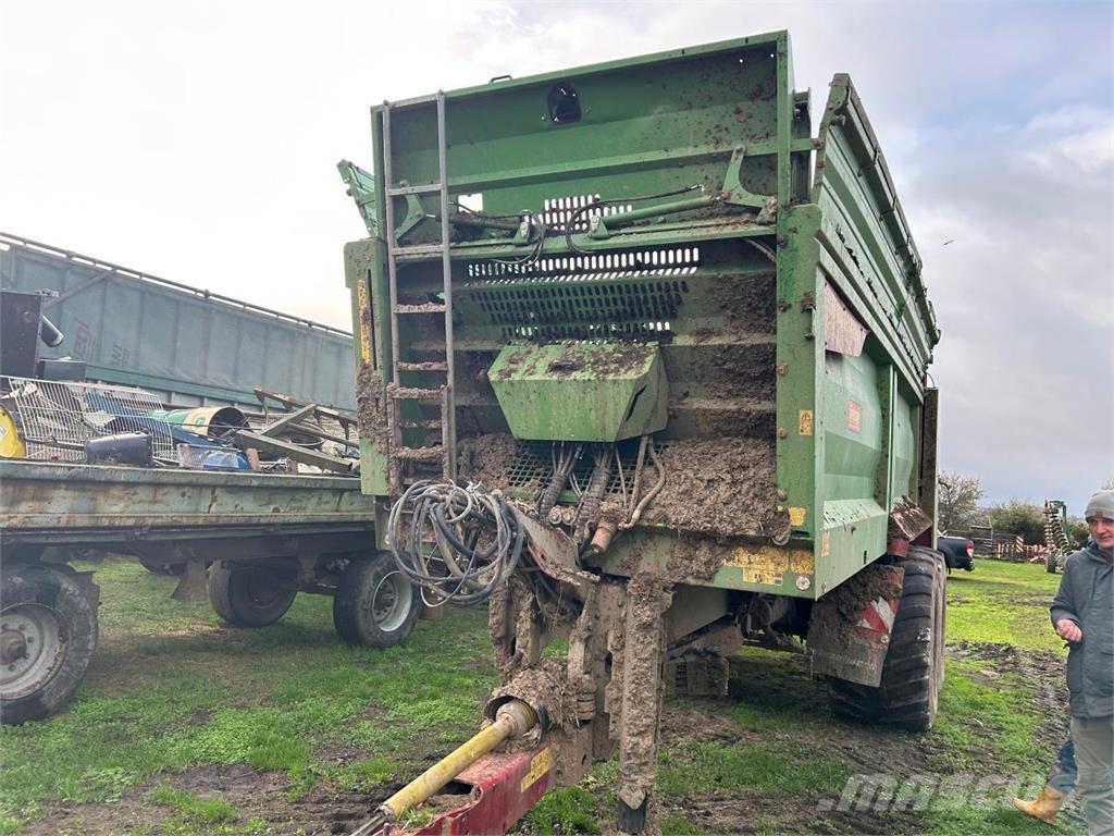 Strautmann PS 2401 Düngemittelverteiler