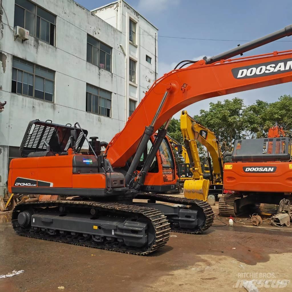Doosan DX 340 LC-9C Raupenbagger