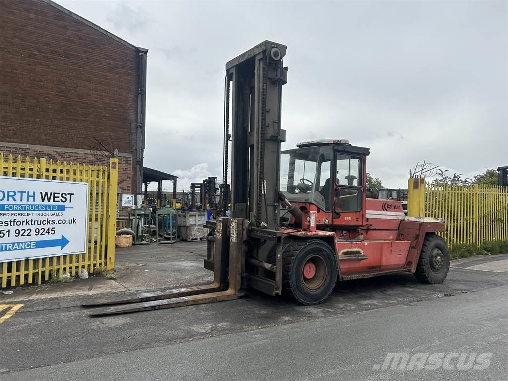 Kalmar DCD160-12 Diesel Stapler