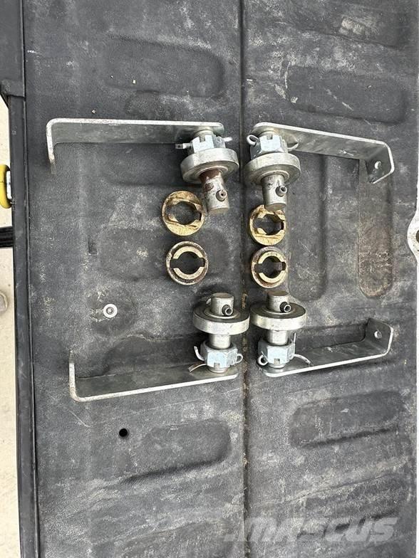  PULLRITE 2900 Reifen