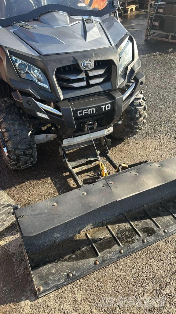  UTV 850 CF moto Radlader