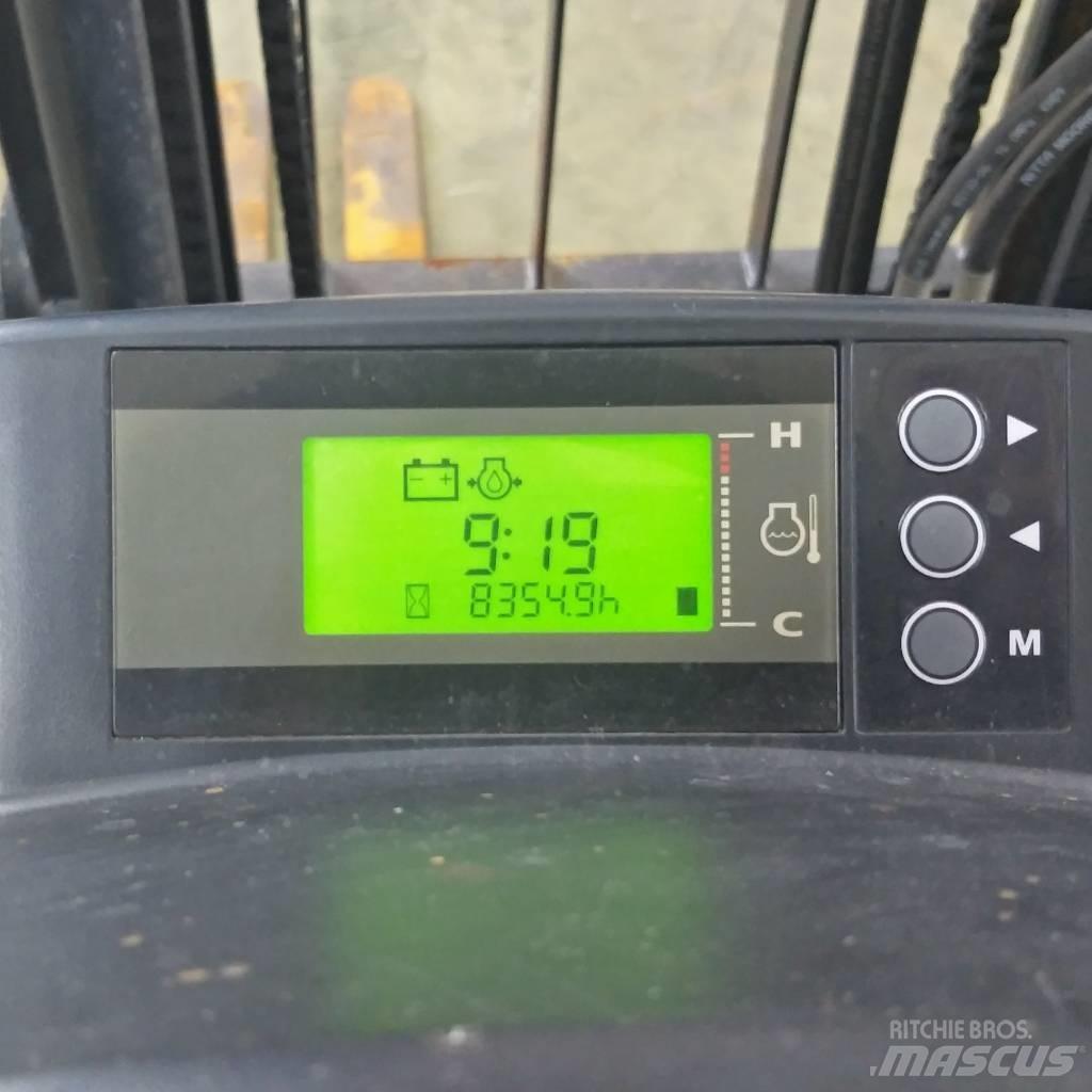 Hyster H1.8TX Gas Stapler