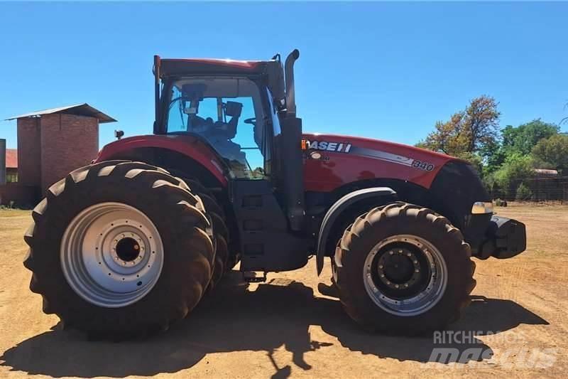 Case IH Magnum 340 Traktoren