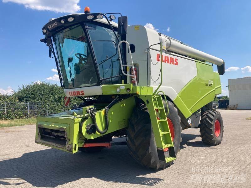 CLAAS TUCANO 570 Mähdrescher