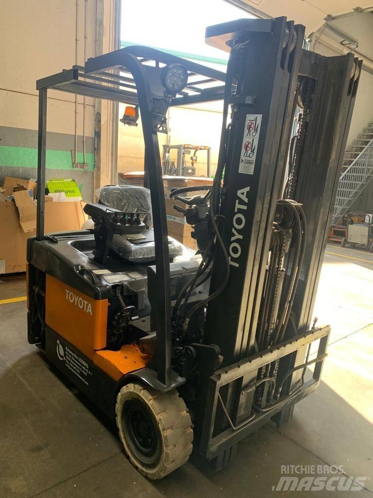Toyota 7FBEF15 Elektro Stapler