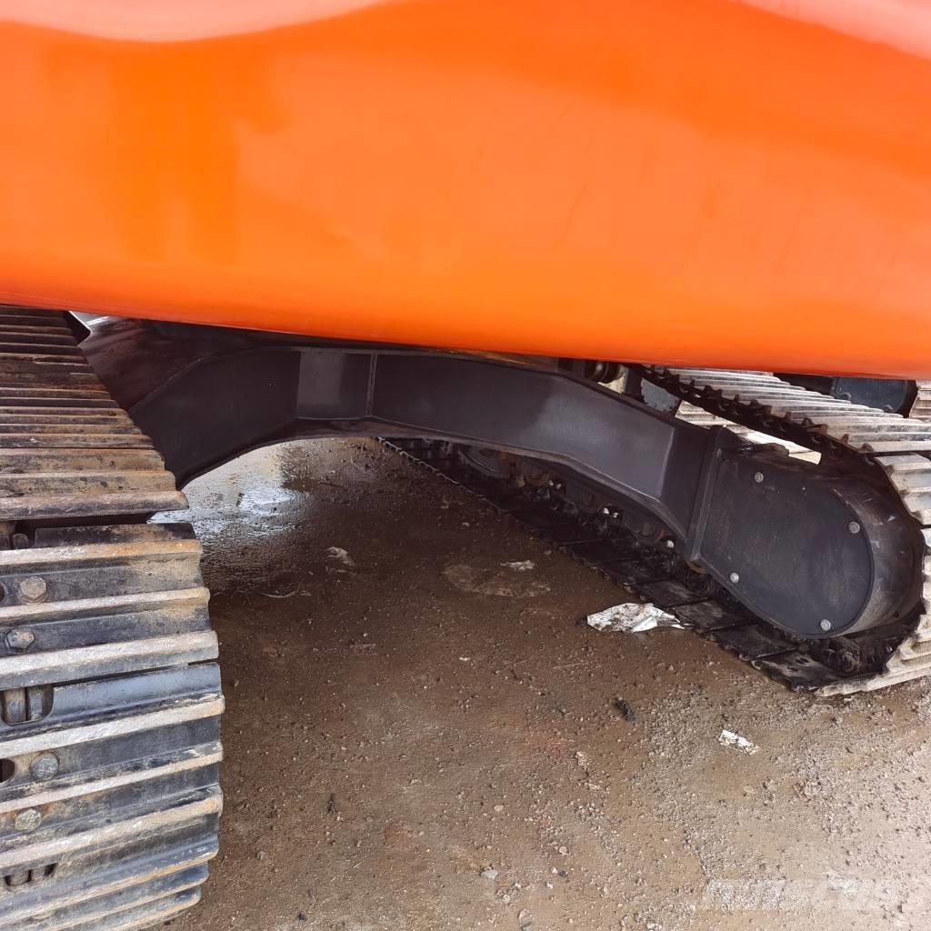 Doosan DX 225 Raupenbagger