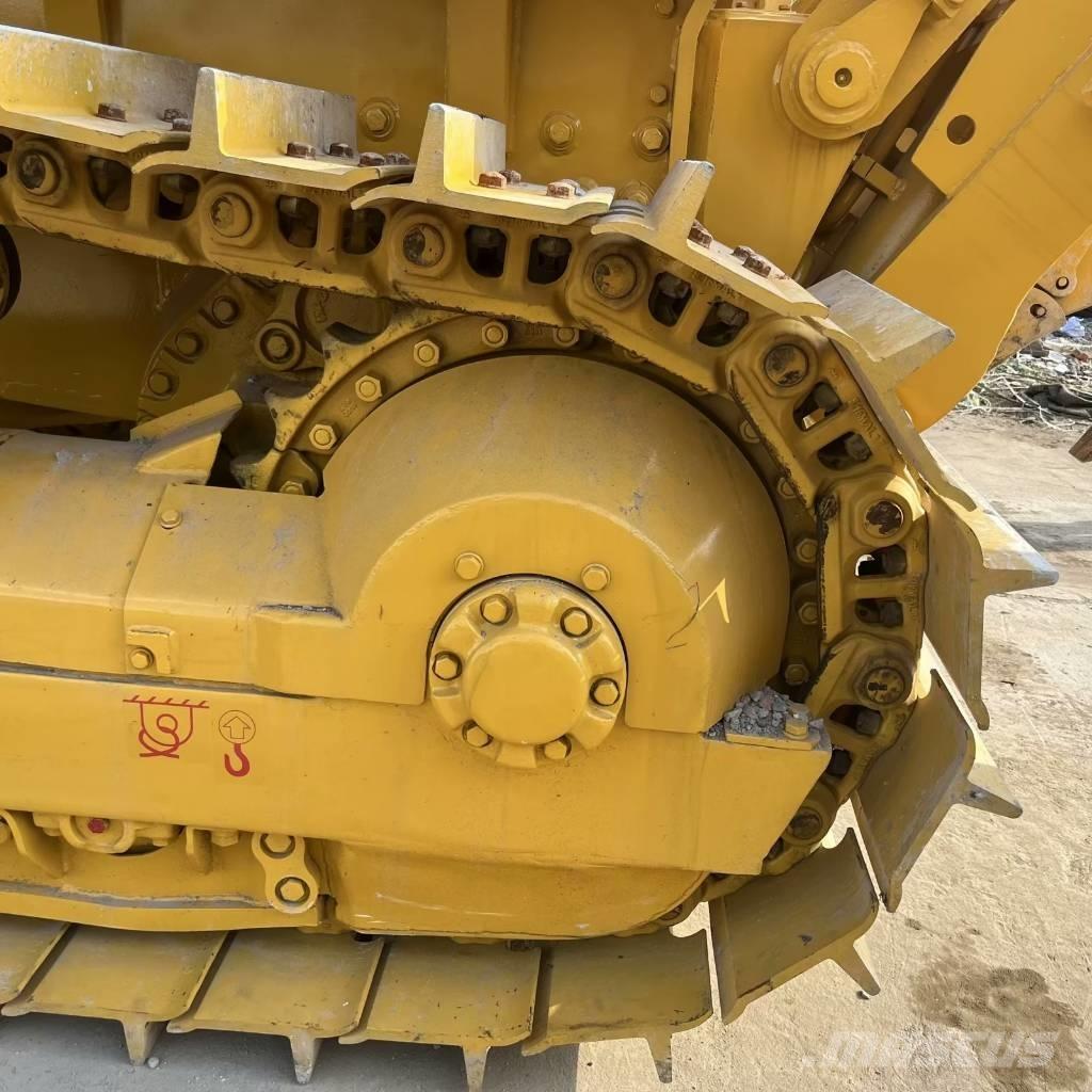 Shantui SD 22 Bulldozer