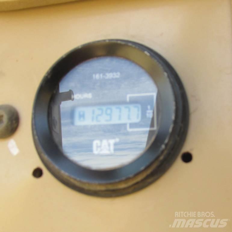 CAT 140 H Grader
