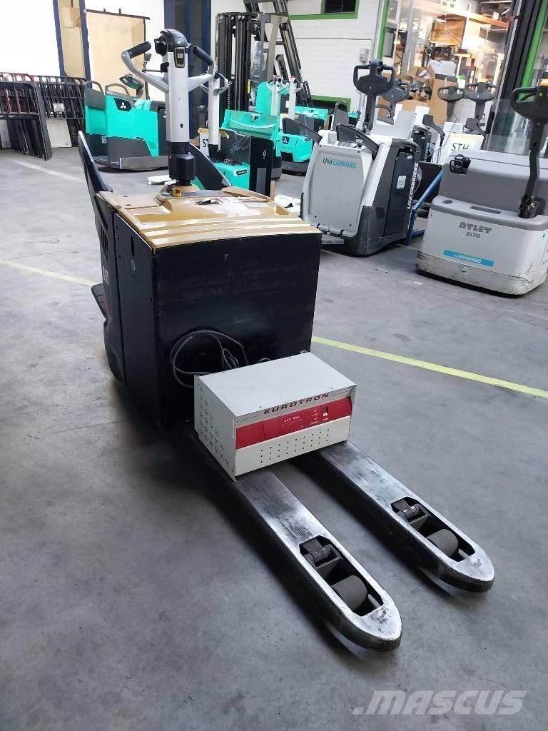 CAT NPV 20 N2 Gabelstapler mit Fahrerstand