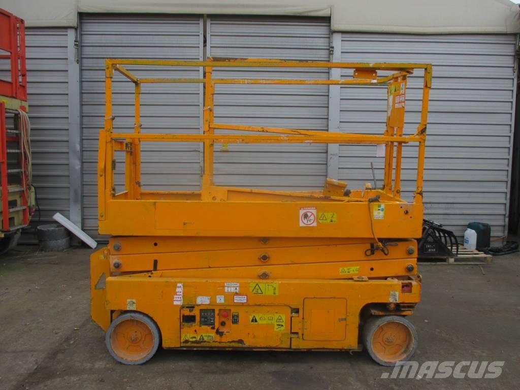 Genie GS 2032 Scheren-Arbeitsbühnen