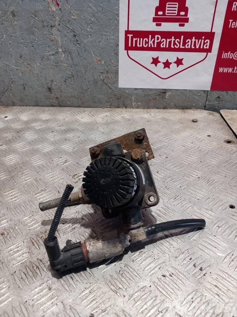 MAN TGM  81521166074 Bremsen