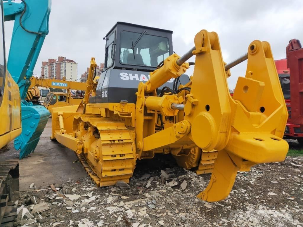 Shantui SD32 Bulldozer