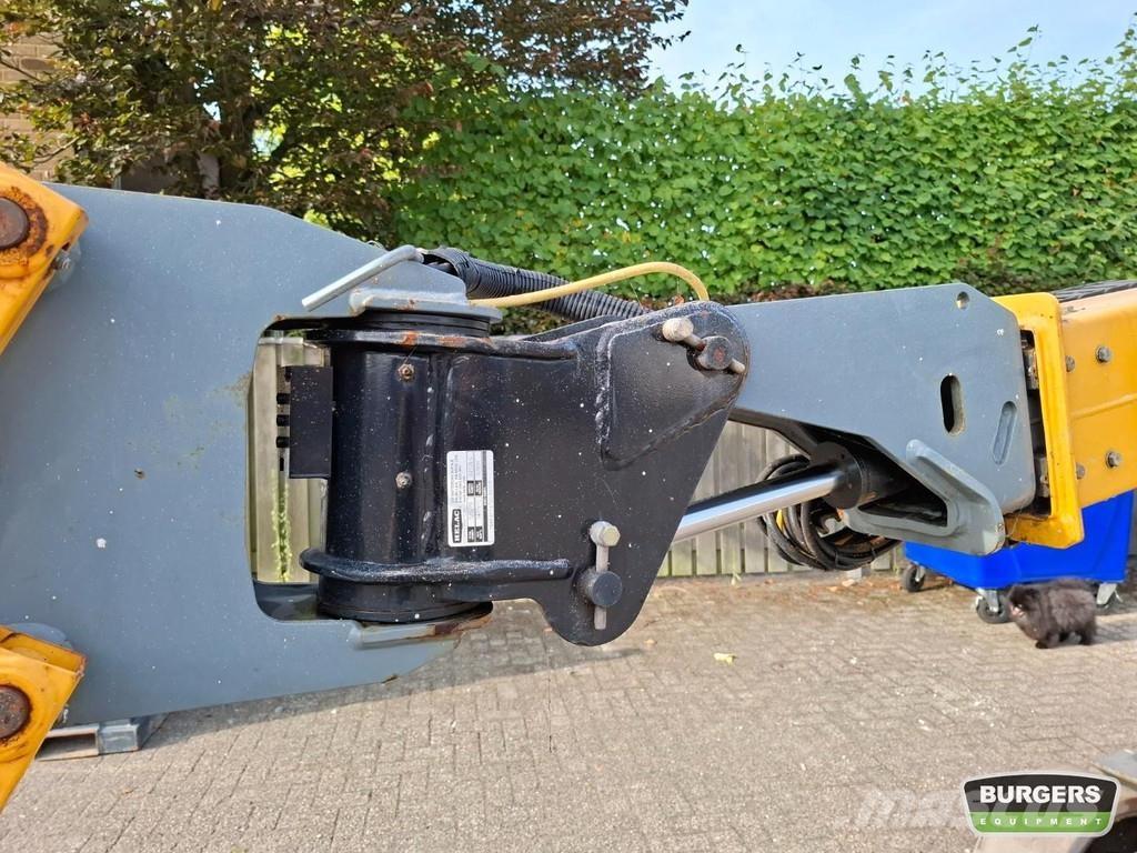 Haulotte HA12CJ+ Gelenkteleskoparbeitsbühnen