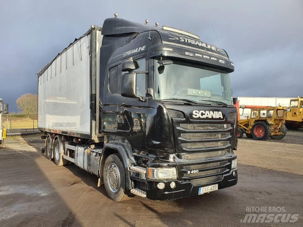 Scania R 490 Holztransportanhänger