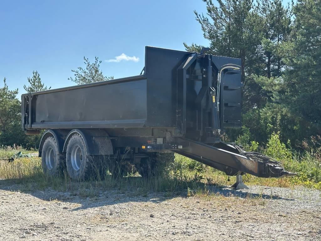 Palmse Trailer 117 Anhänger mit Hakenlift