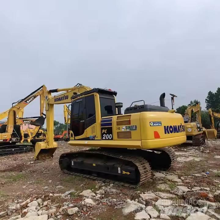 Komatsu PC200 Midibagger  7t - 12t