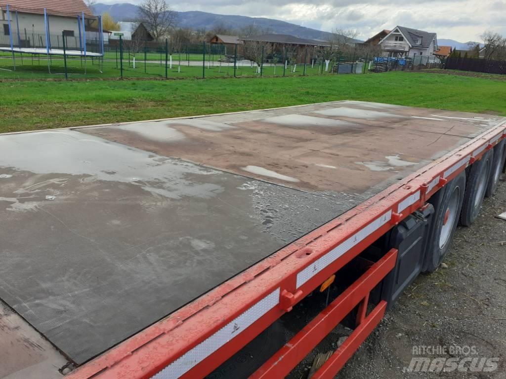 Schmitz mega Tieflader-Auflieger