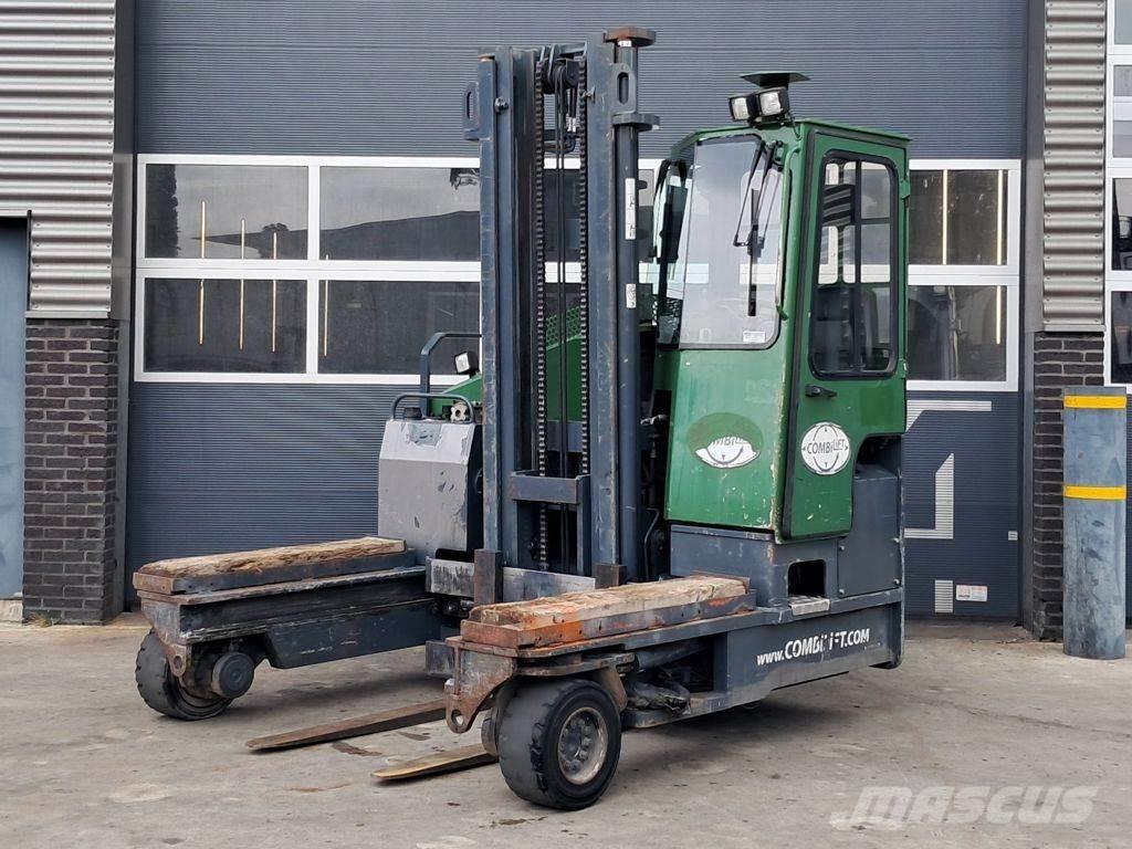 Combilift C4000 Diesel Stapler