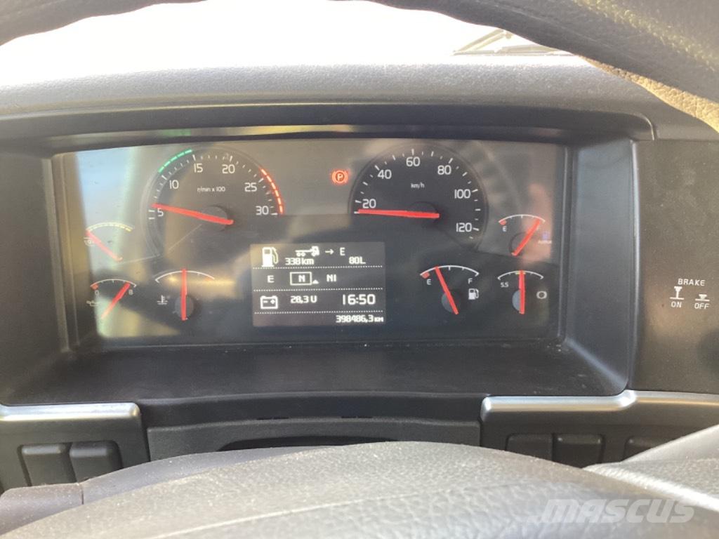 Volvo FM 330 Kastenaufbau