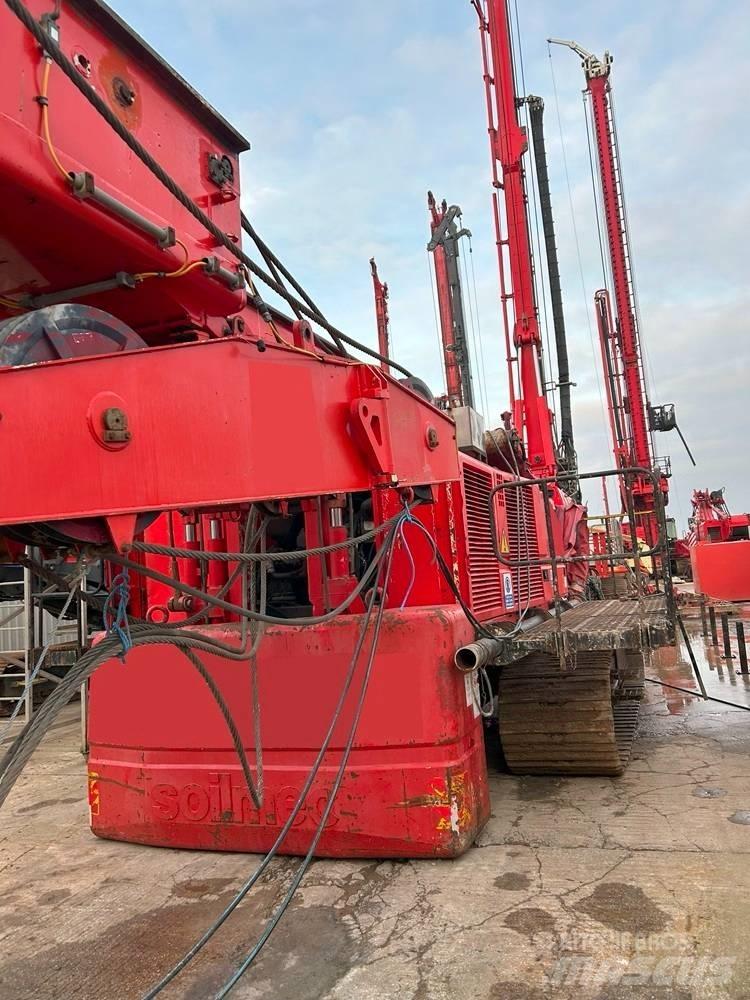 Soilmec SR70 Rammen