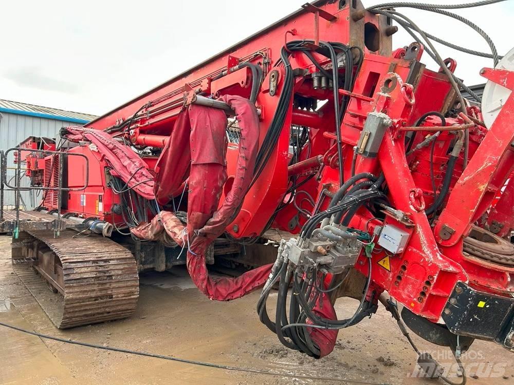 Soilmec SR70 Rammen