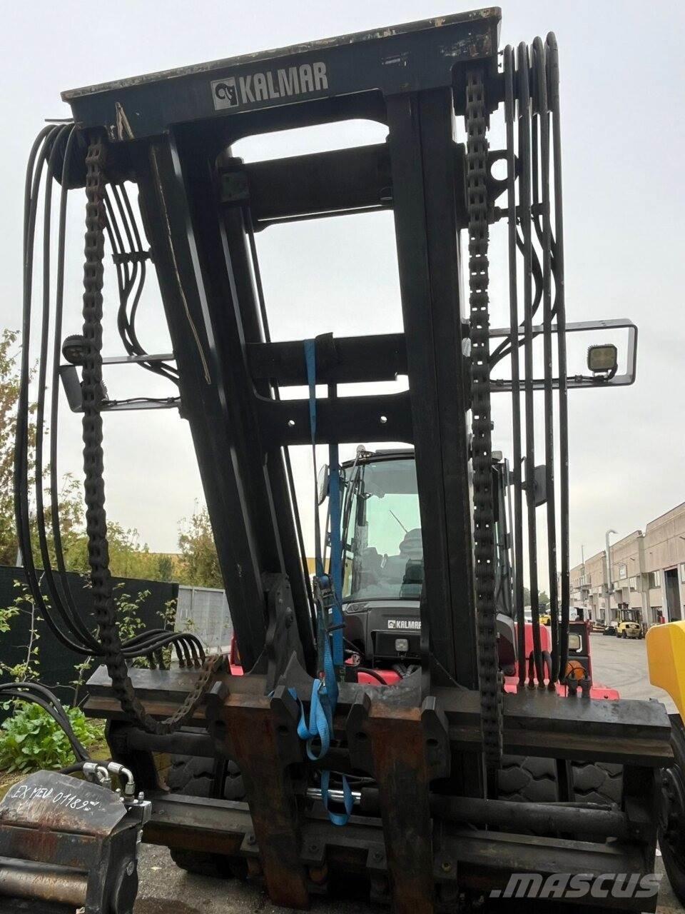 Kalmar DCG100-12 Diesel Stapler
