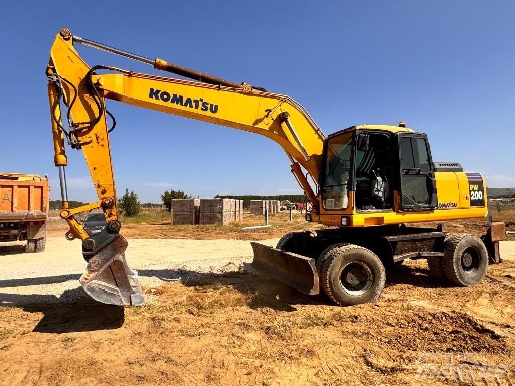 Komatsu PW 200-7K Mobilbagger