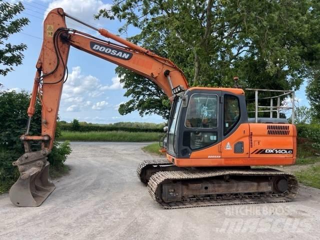 Doosan DX 140 LC Raupenbagger