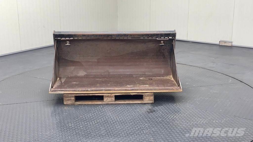 GiANT - Sattelzugmaschinen