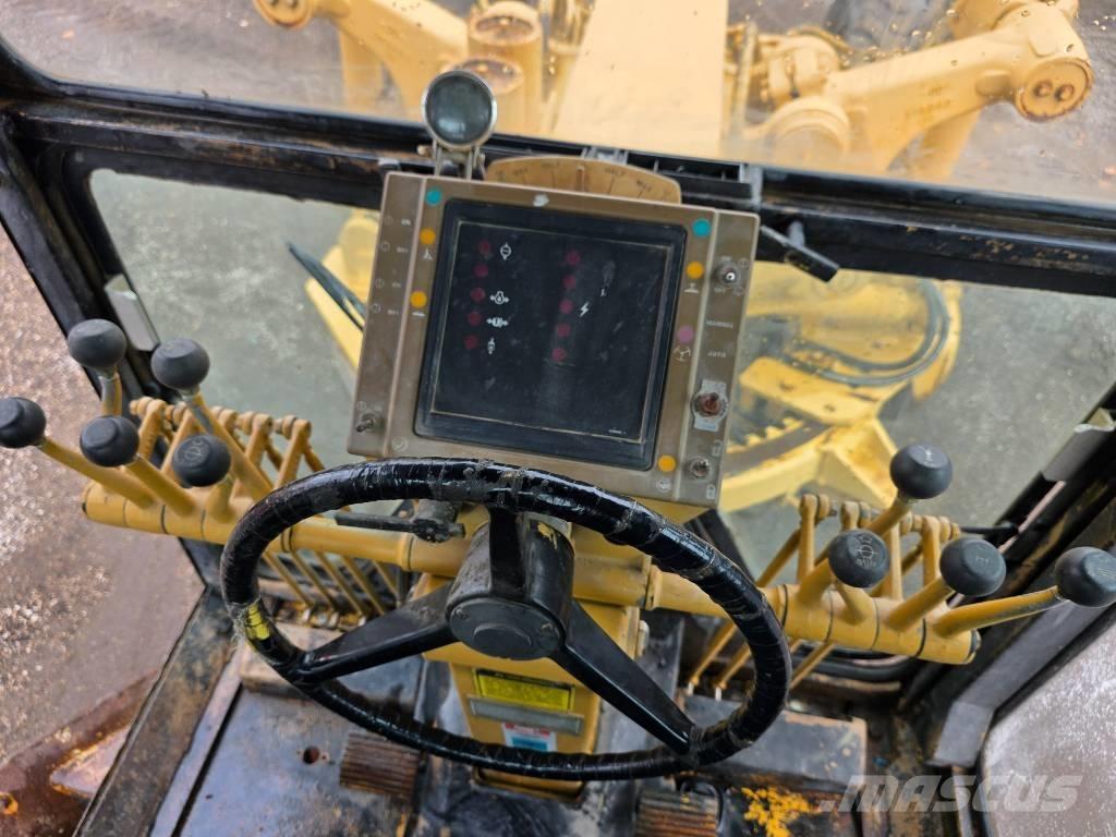 CAT 14 G Grader