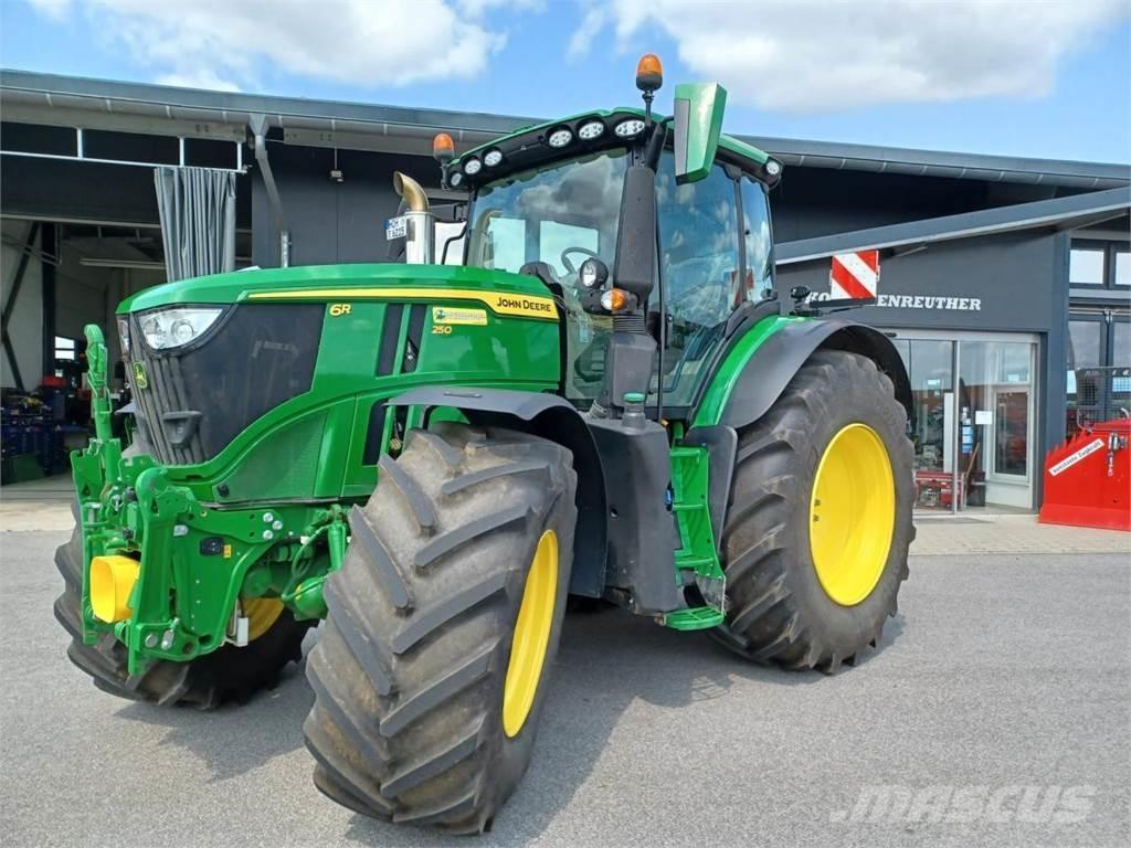 John Deere 6R 250 Traktoren