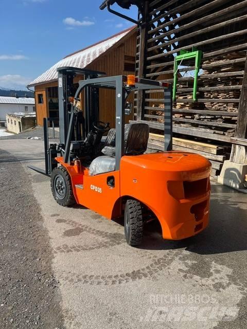  Viličar cpd35 CPD 35 Diesel Stapler