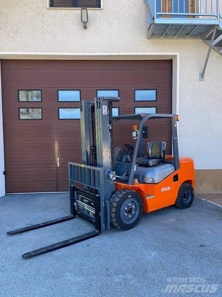  Viličar cpd35 CPD 35 Diesel Stapler