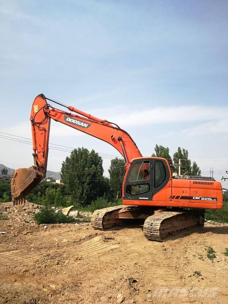 Doosan dx225 Raupenbagger