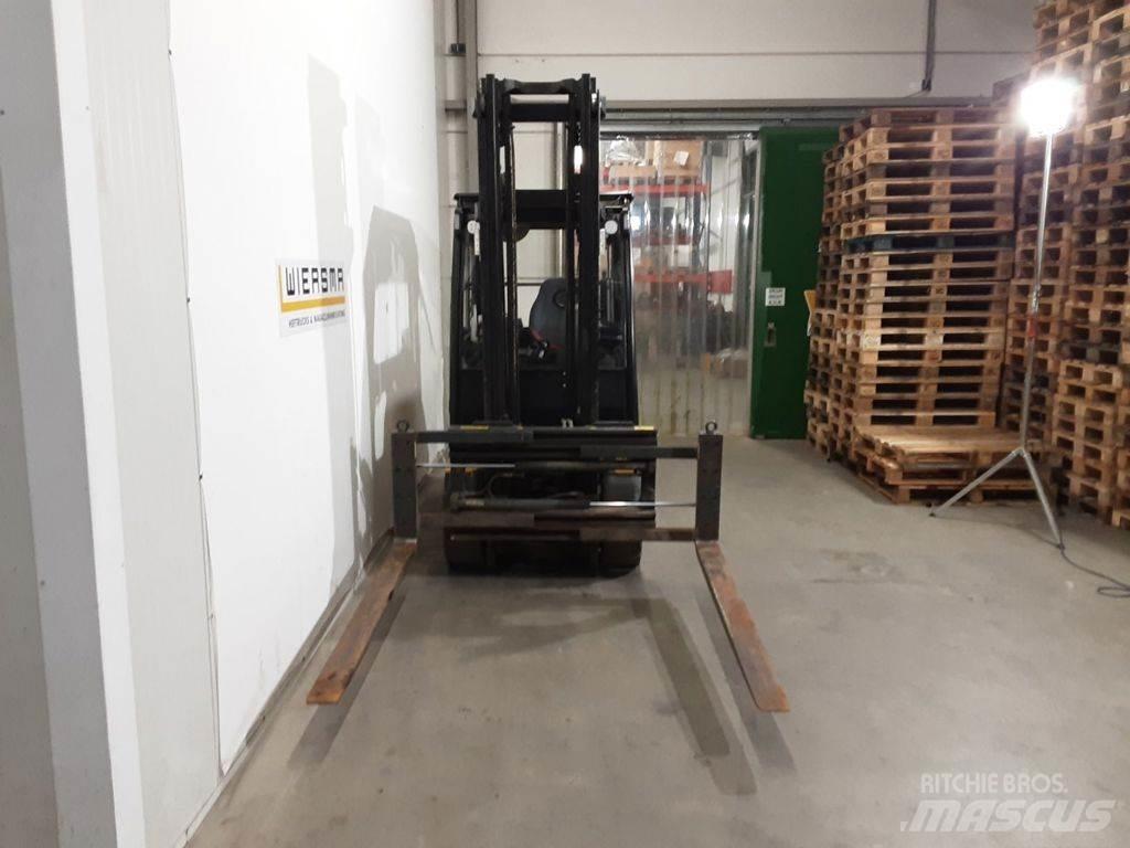 Yale ERP30VL V2745 Elektro Stapler