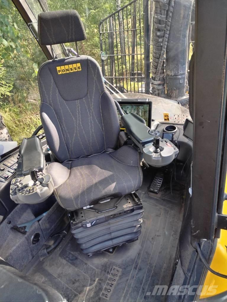 Ponsse Buffalo 8W Forwarder