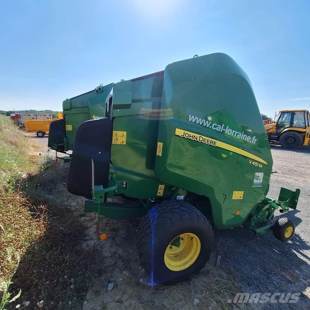 John Deere V 451 M Rundballenpressen