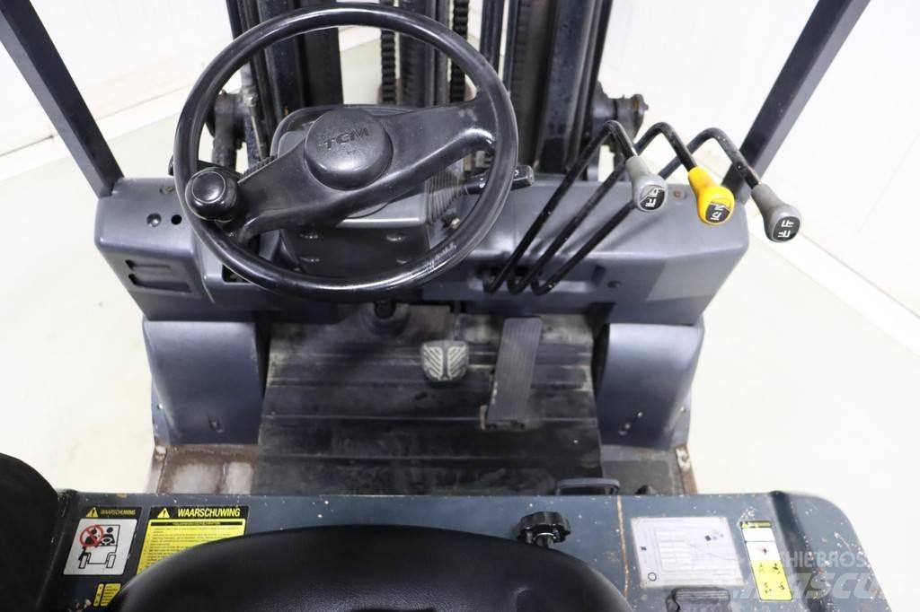 TCM FB25-7 Elektro Stapler