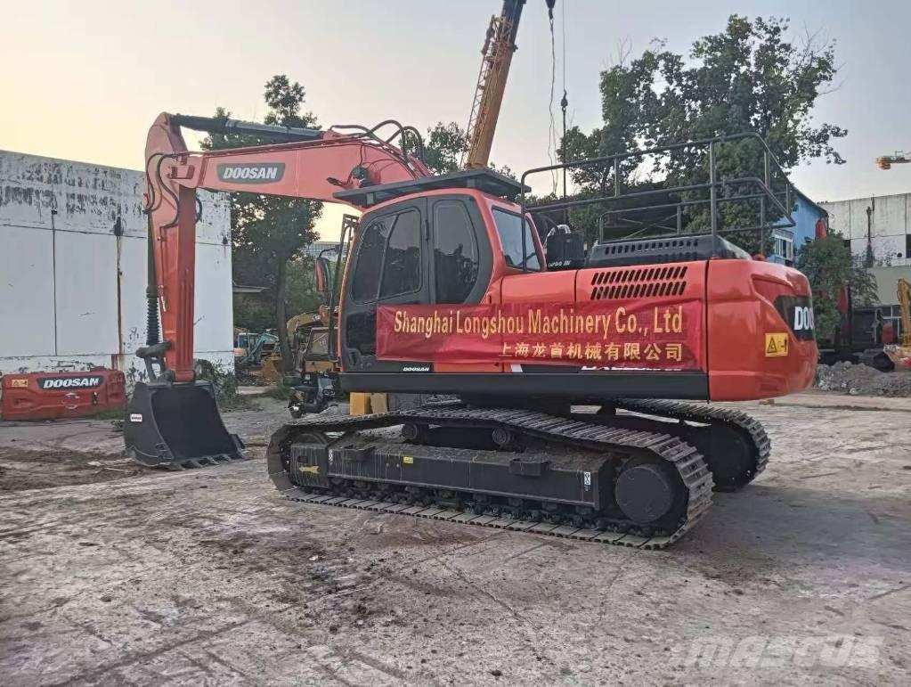 Doosan DX 225 LC-9C Raupenbagger