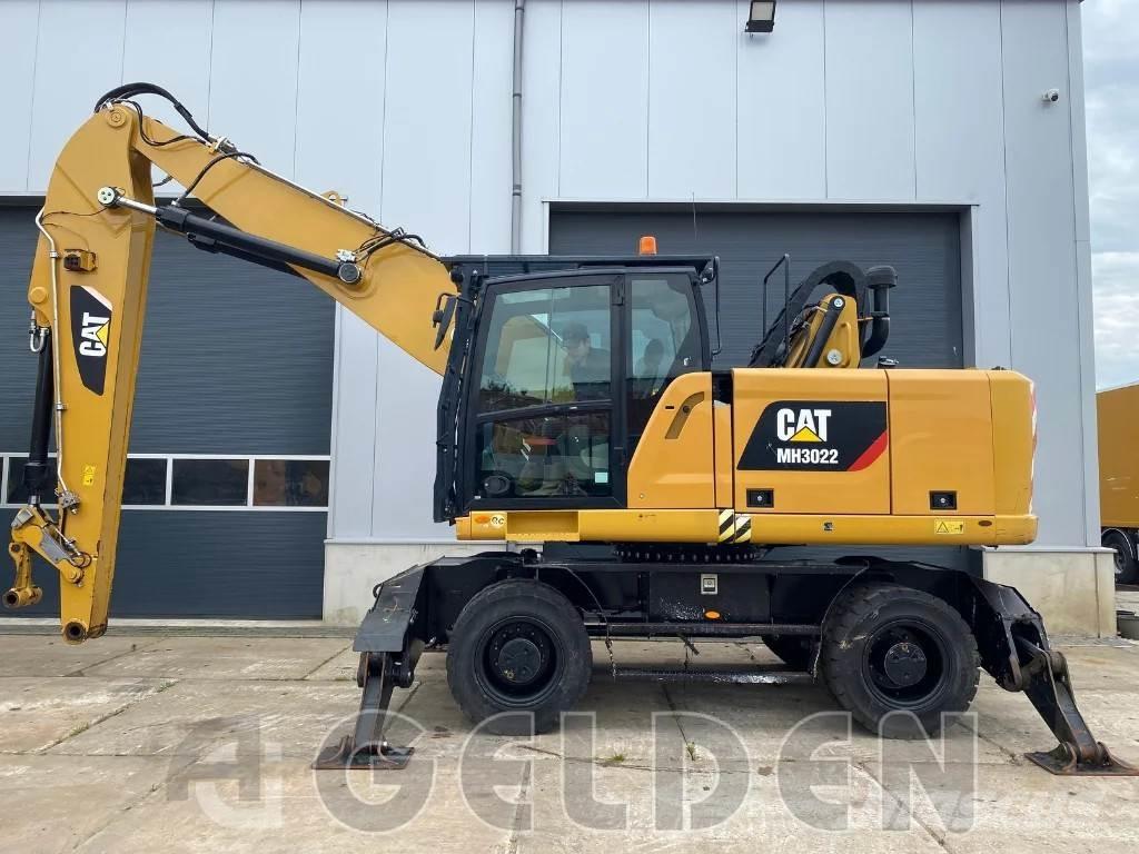 CAT MH3022 Materialumschlag