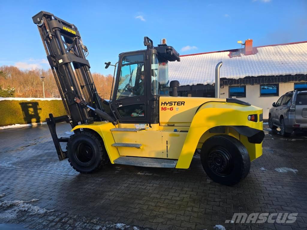 Hyster H16XM-6 Diesel Stapler