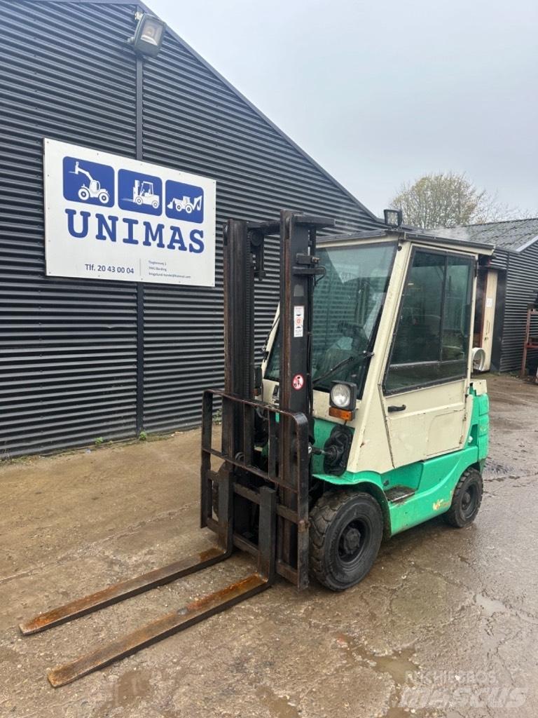 Mitsubishi FG 15 Gas Stapler
