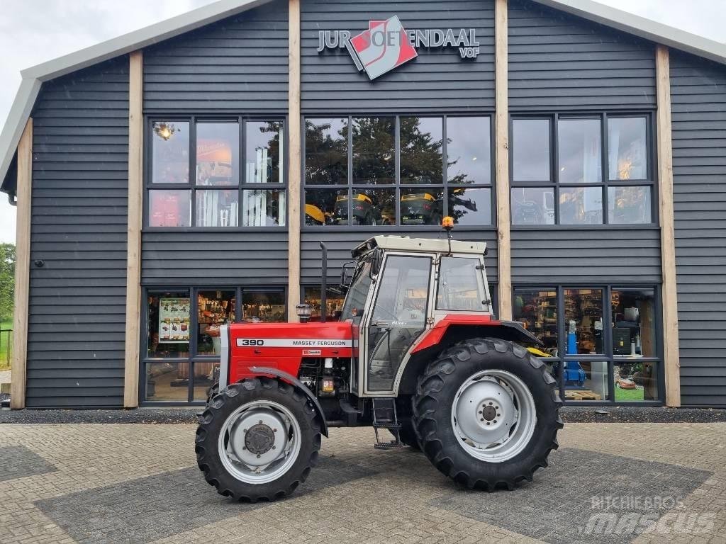 Massey Ferguson 390 Traktoren