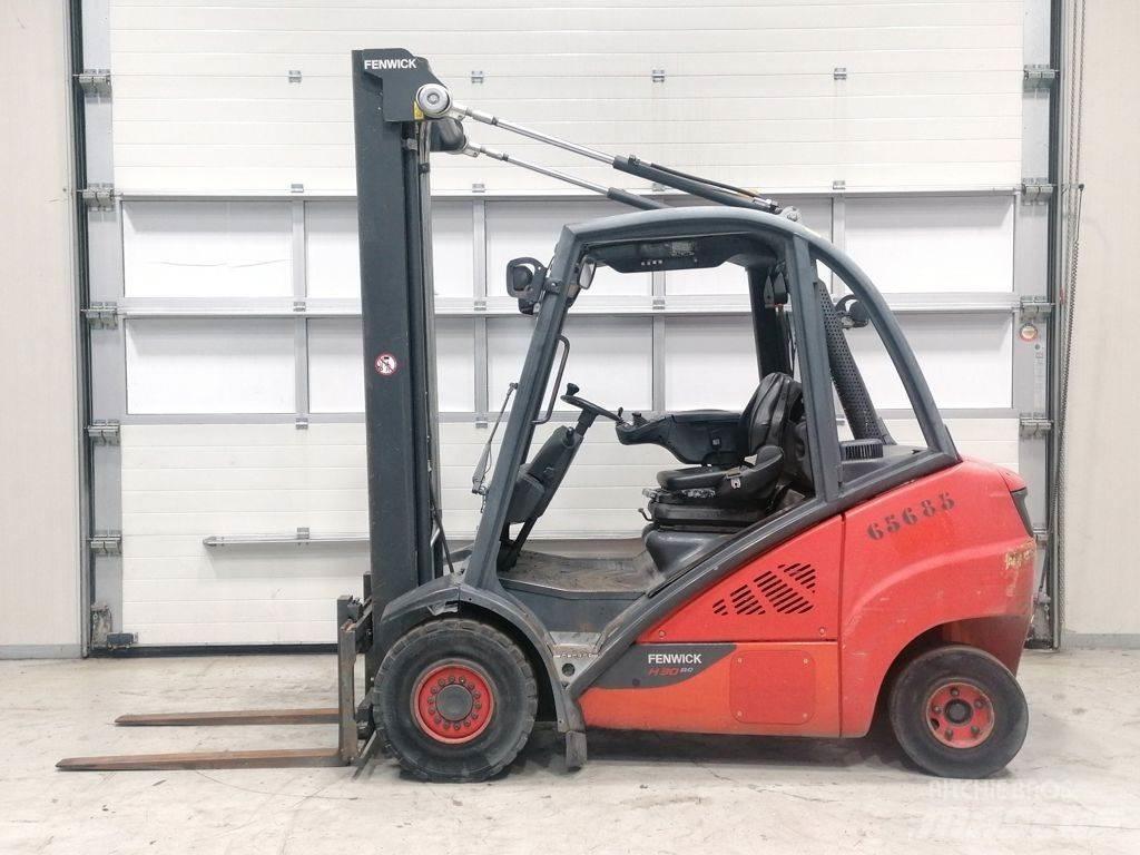 Linde H30D-02 Diesel Stapler