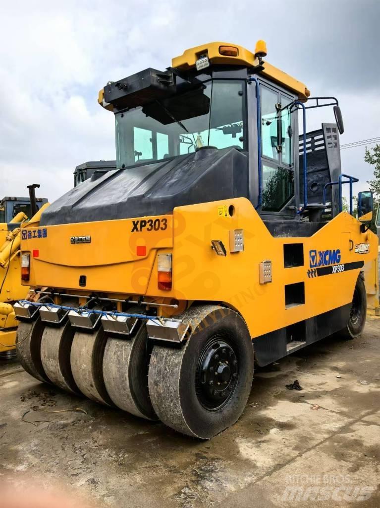 XCMG XP 303 Kombiwalzen