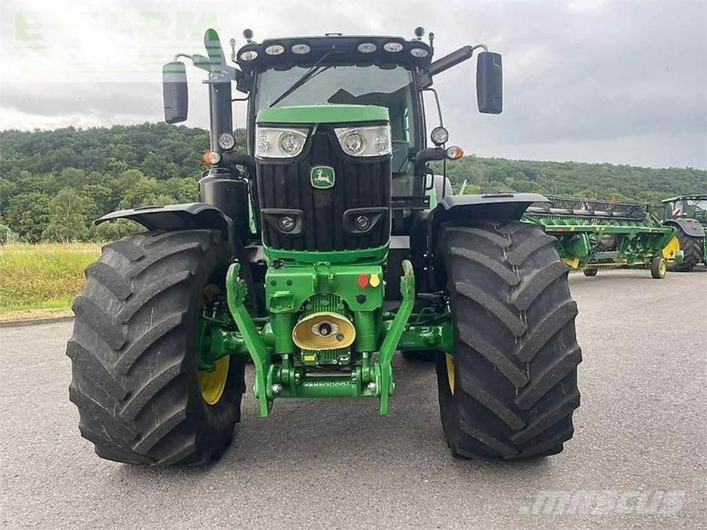 John Deere 6215r Traktoren