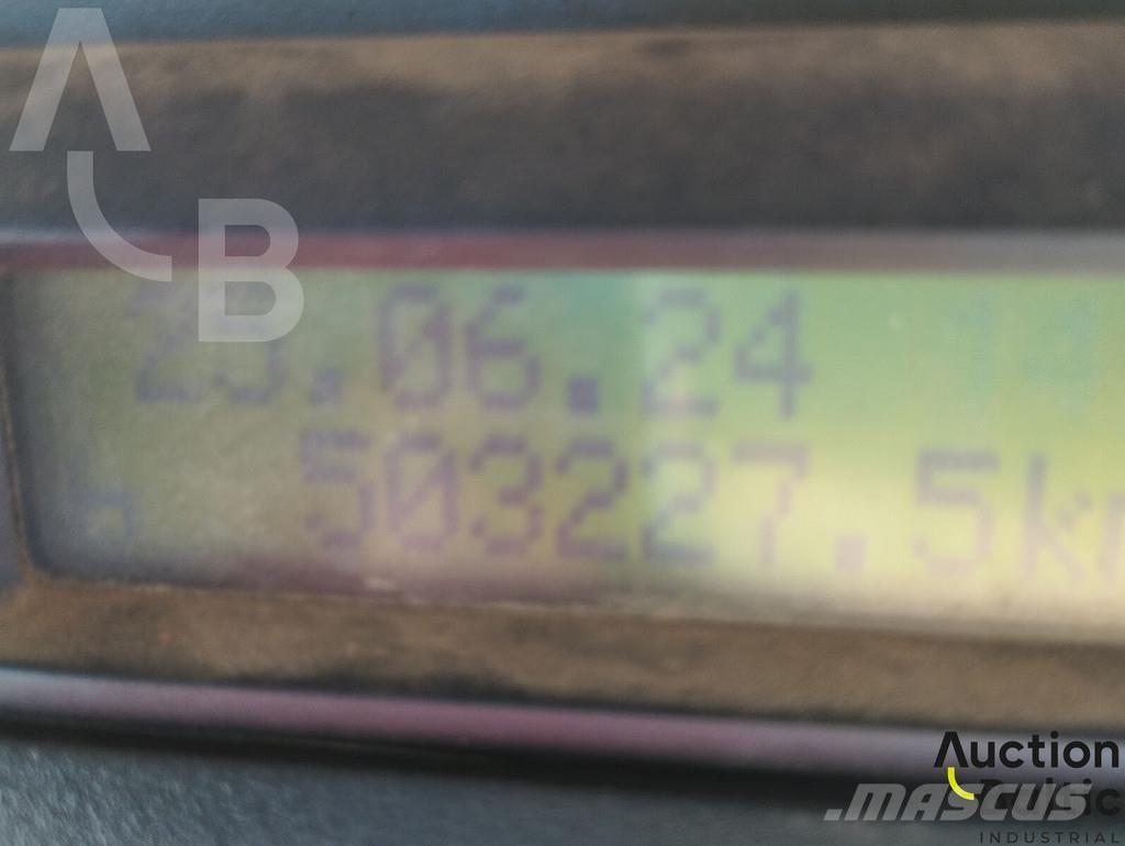 Iveco 260 E44 Kipper