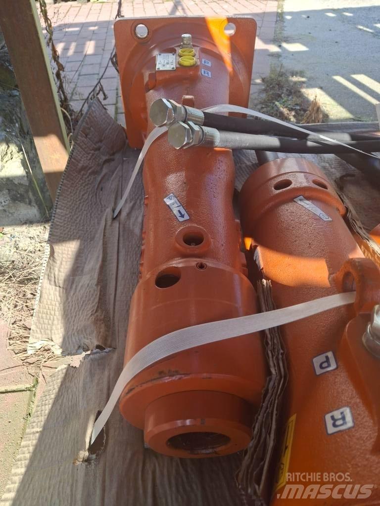 Tabe MT65 Hammer / Brecher